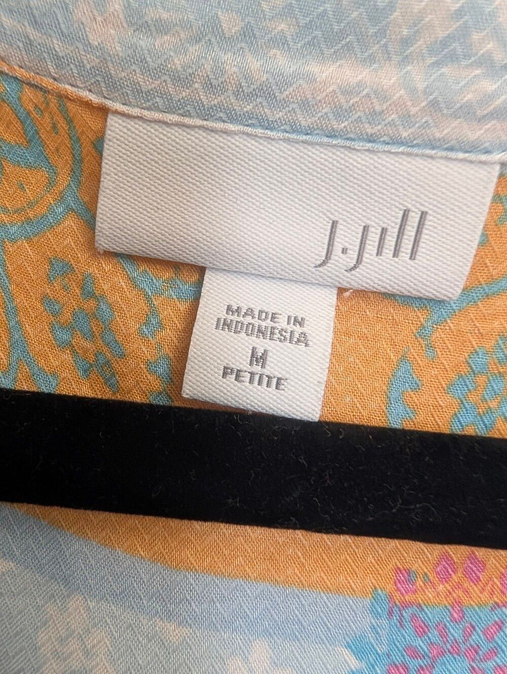 J. Jill Petite Medium Patchwork Print Sleeveless Top Colorful Boho Button Front - Picture 4 of 5